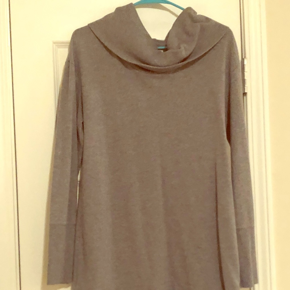 Turtle neck lounge  sweater
